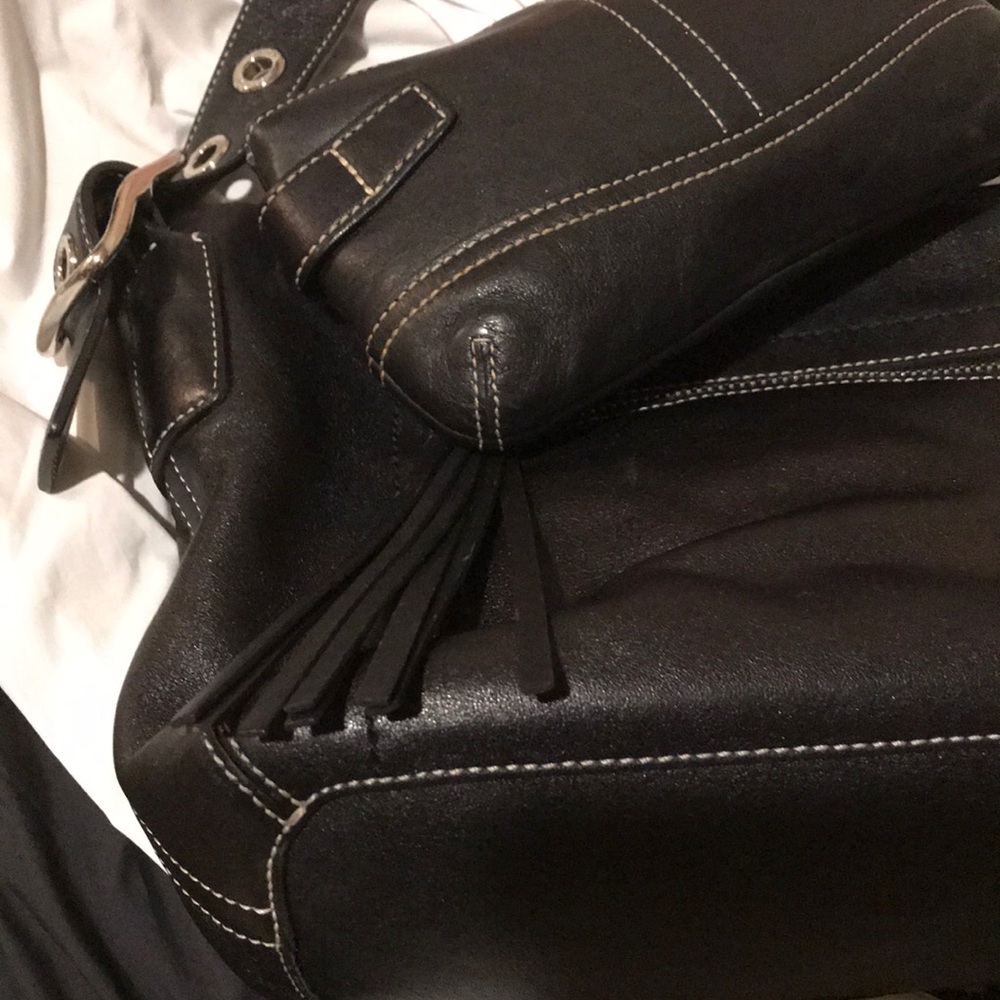 Coach - Picture 6 of 6